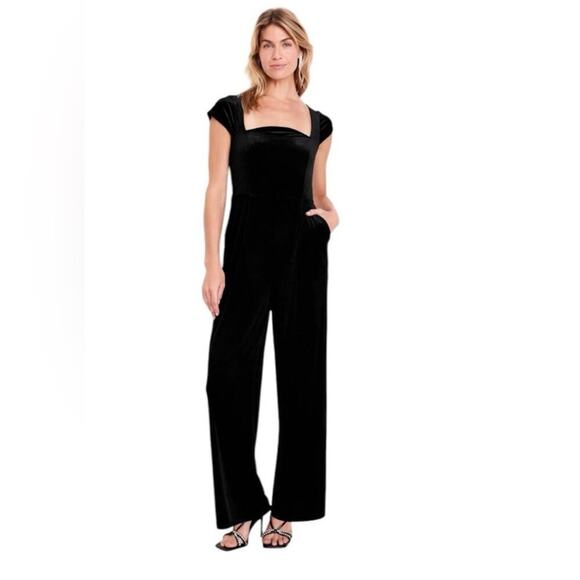 Old Navy black Fit & Flare Velvet Jumpsuit - Picture 3 of 11